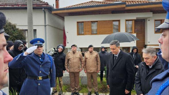 Bećirović s Komšićem položio cvijeće - Avaz