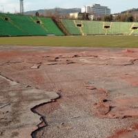 Na Koševu se skida atletska staza, nove ni na vidiku