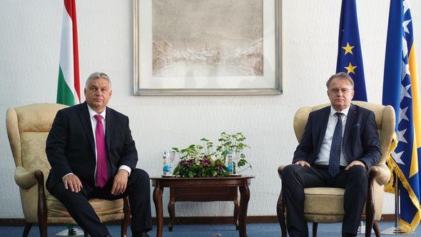 Viktor Orban i Nermin Nikšić - Avaz