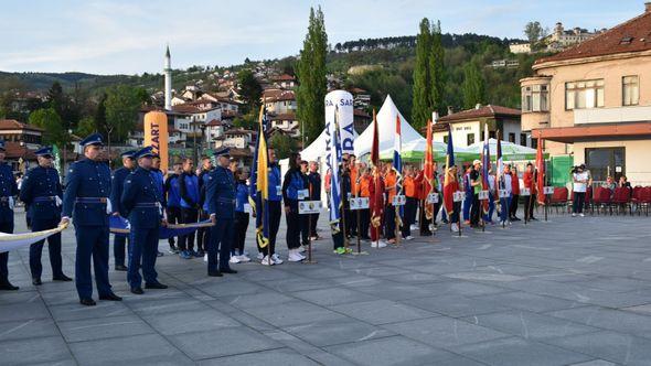 Sa otvorenja takmičenja - Avaz