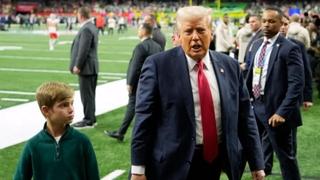 Donald Tramp došao na Super Bowl i ispisao historiju