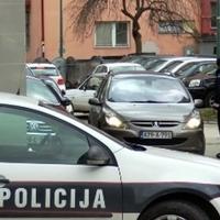 U Vogošći izvršen pretres stana: Oduzeti pištolj, municija i tehnička oprema 