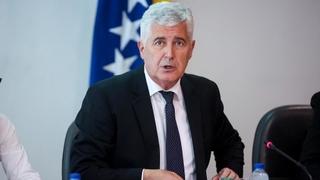 Čović uvjeren da će 70 miliona eura iz EU biti uplaćeno, odgovorio i na optužbu Izetbegovića: Reći ću to narodski