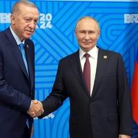 Erdoan se sastao s Putinom: Najoštrije osuđujem teroristički napad u Ankari