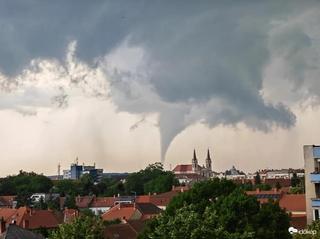 Video / Tornado snimljen u Mađarskoj, podignuta uzbuna