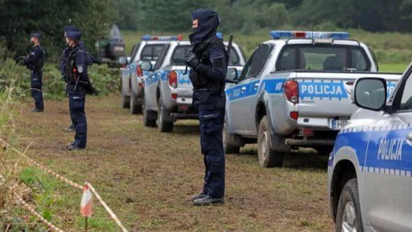 Policija na terenu  - Avaz