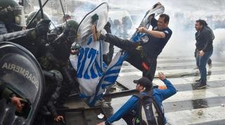 Kontroverzna reforma uzrokovala nezapamćene proteste u Buenos Airesu, predsjednik Milei ih nazvao "teroristima"