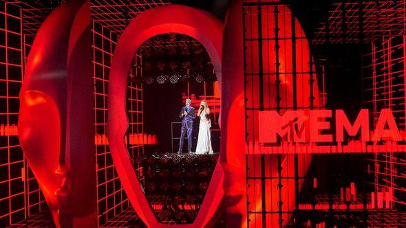 MTV Emas - Avaz