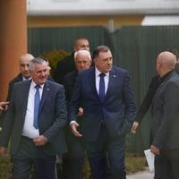 Dodik se obratio Sudskom vijeću: "Tužioci nisu nikakvi pravnici, nego obične ništarije, riječ je o političkom procesu"