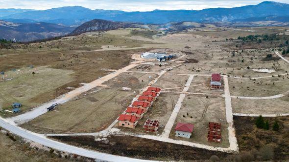 „Buroj Ozon“: S polaganja kamena temeljca 2016. godine - Avaz