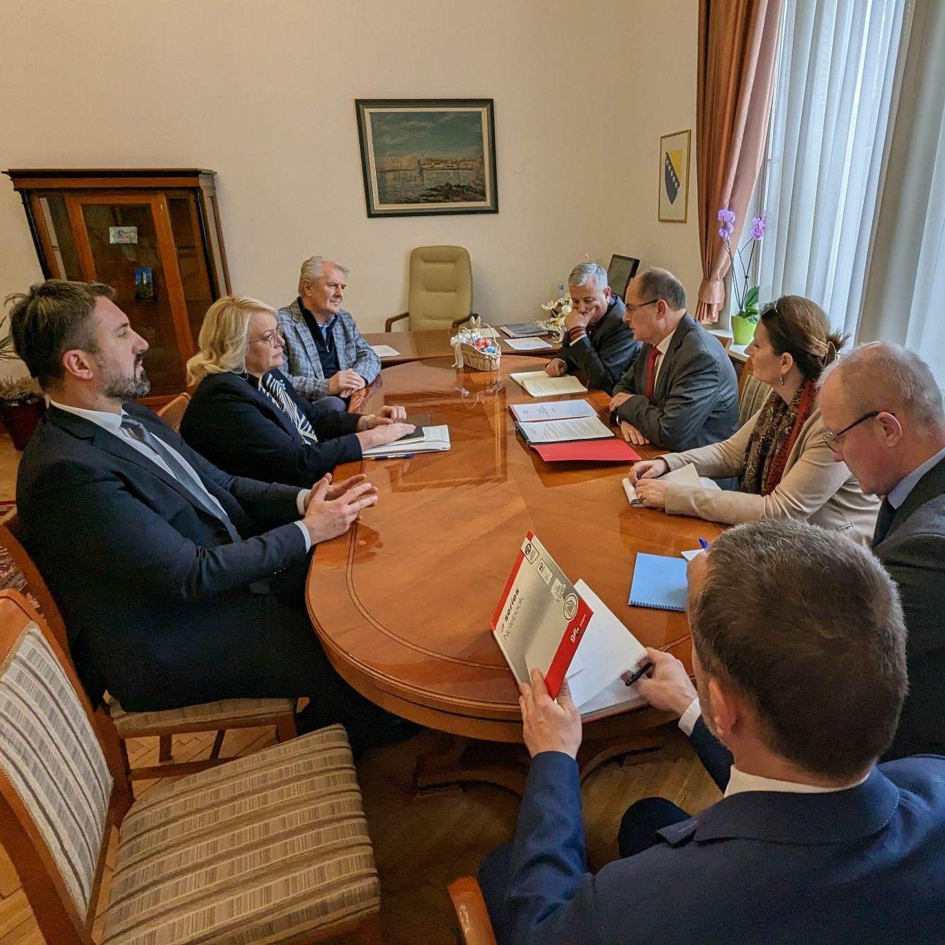 Šmit se sastao s Bradarom, Stojanovićem i Lendom