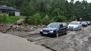 Usporen saobraćaj na regionalnom  putu Teočak-Sapna