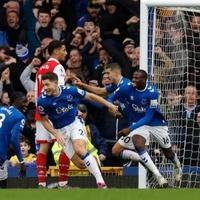 Everton srušio Arsenal na Dajčovom debiju