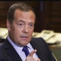 Medvedev oštro kritikovao Zelenskog nakon svađe s Trampom: Kokainski klaun je dobio šamar