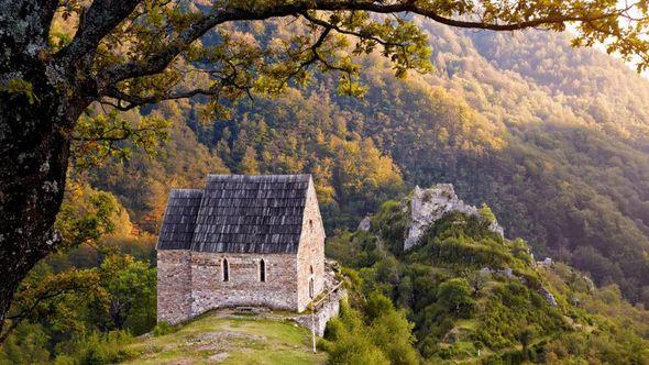 Prijestonica Bobovac   - Avaz