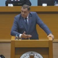 Posebna sjednica NSRS: Dodik se obratio povodom zakona koji ruši BiH, tvrdi da nikad nije bio jači