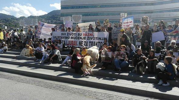 Protesti u Sarajevu - Avaz