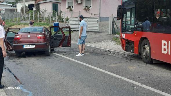 Teška saobraćajna nesreća - Avaz