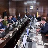 Vlada FBiH: Više od tri miliona KM za projekte izgradnje bazena na Bentbaši, u Bihaću i Zenici