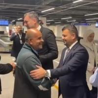 Video / Konaković, Hurtić i ambasador Namura dočekali evakuirane bh. državljane i njihove srodnike