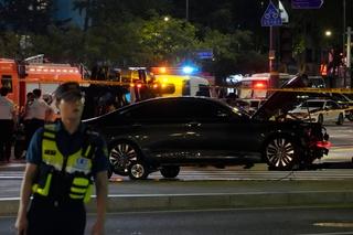 Kamere zabilježile horor: Automobilom pokosio pješake, najmanje devet mrtvih
