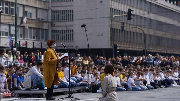 Prikazane reakcije mališana na zvuk pucnjave, granatiranje i rafal snajperom - Avaz