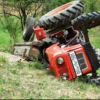 Traktorista sletio s puta: Prebačen u bolnicu
