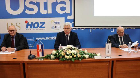 HDZ BiH - Avaz