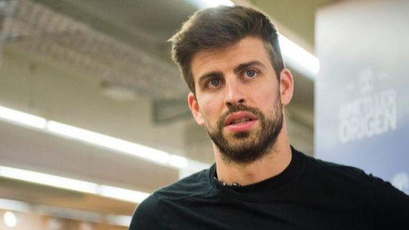 Gerard Pique - Avaz