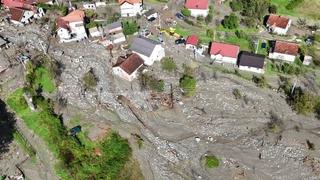 Video iz zraka: Pogledajte kako izgleda selo Zlate nakon stravičnog klizišta i poplave