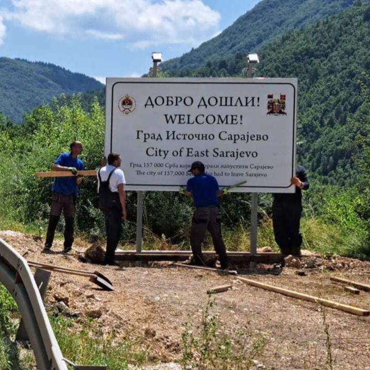 Nova provokacija Ćosića: Opet postavio tablu o "157.000 Srba koji su morali napustiti Sarajevo"