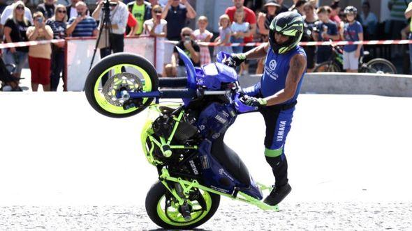 "Stunt Show" na Trgu Slobode u Tuzli - Avaz