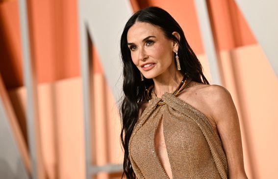 Demi Moore - Avaz