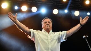 Legendarni Halid Bešlić za "Dnevni avaz": Moramo biti ujedinjeni i mimo tragedija