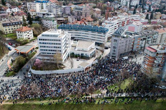 Protesti ispred OHR-a - Avaz