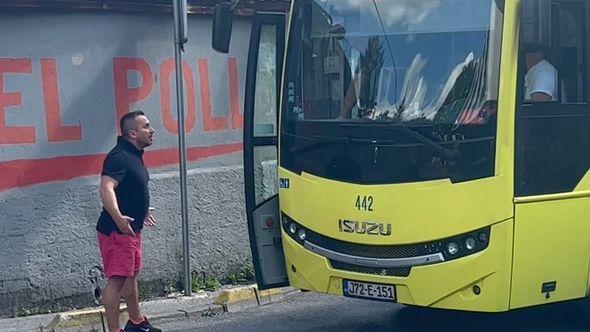 Galamio na vozača autobusa - Avaz