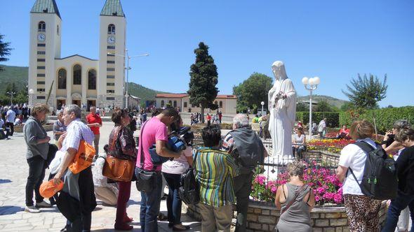 Međugorje - Avaz