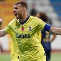 Fenerbahče "vile pronosale" u nadoknadi: Džeki na nevjerovatan način poništen gol, a onda uslijedila scena o kojoj će se pričati