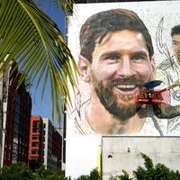 Messi mania engulfs Miami over the arrival of the Argentine soccer superstar