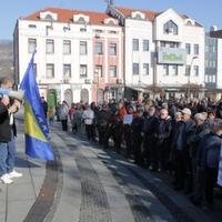 Protesti penzionera u Tuzli, zatražili povećanje penzija