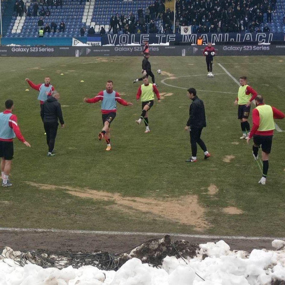 Travnjak na stadionu Grbavica nije u najboljem stanju