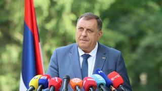 Dodik: Razmatramo da tužimo Šmita za lažno predstavljanje