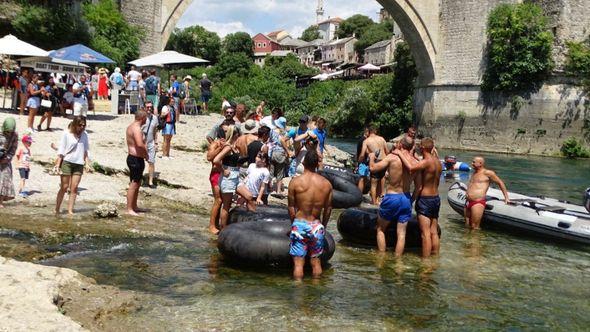 Sa današnje "Šlaufijade" - Avaz