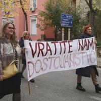 Više stotina prosvjetnih radnika iz HNK izašlo na protest u Mostaru