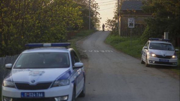 Policija na terenu - Avaz