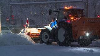 Tri dana u mraku: Stradali dalekovodi, paraliziran rad i ambulanti