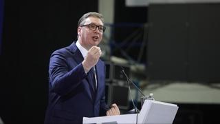 Vučić poručio Bećiroviću i Helezu: Vi se bavite rezolucijama i dronovima, a mi ćemo prugama, putevima i razvojom Srbije