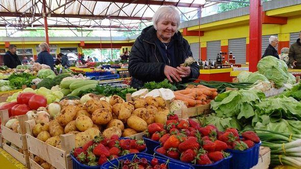 Na mostarskoj tržnici: Ima svega, ali cijene previsoke - Avaz