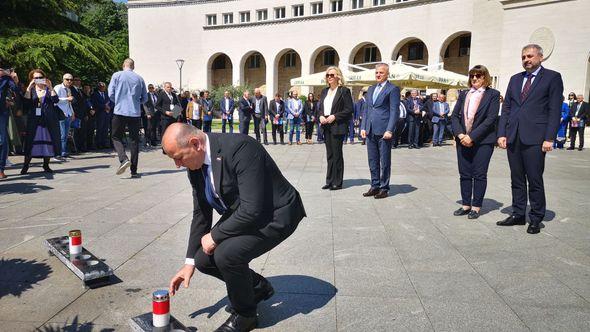 Saborskom zasjedanju prisustvuje više od 550 delegata - Avaz