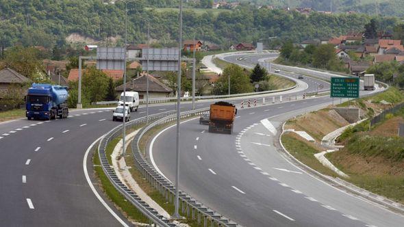 BIHAMK: Saobraća se po suhom ili vlažnom kolovozu - Avaz